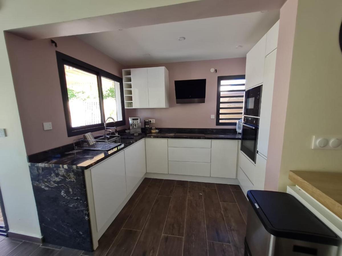 Villa Jasmin Standing Piscine Chauffee 4 Ch 9 Pers Baie-Mahault Luaran gambar